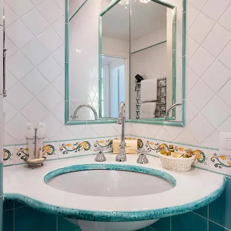 Luxury Seaview Con Jacuzzi *