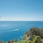 Villa Luxury Seaview Con Jacuzzi