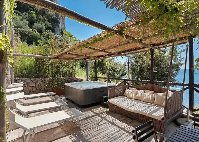 Luxury Seaview Con Jacuzzi * Conca dei Marini